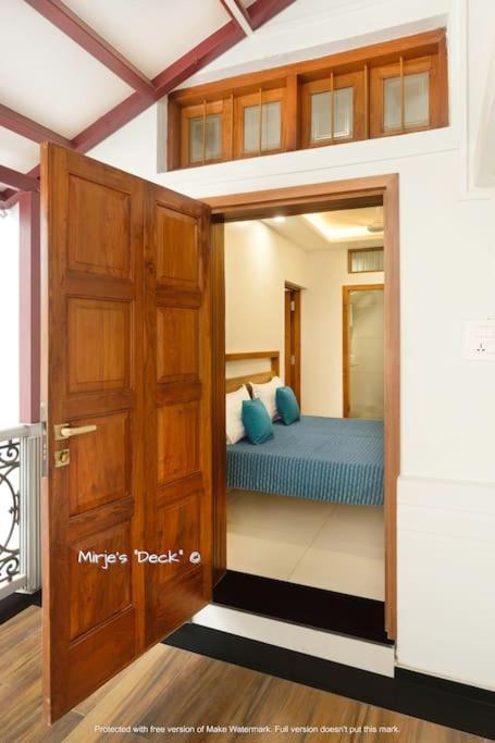 Mirje'S Deck - Homestay - Family Rooms Kolhapur Εξωτερικό φωτογραφία
