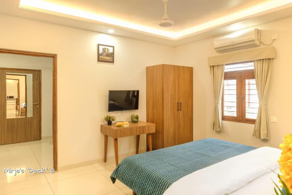 Mirje'S Deck - Homestay - Family Rooms Kolhapur Εξωτερικό φωτογραφία