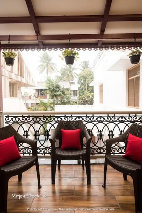Mirje'S Deck - Homestay - Family Rooms Kolhapur Εξωτερικό φωτογραφία